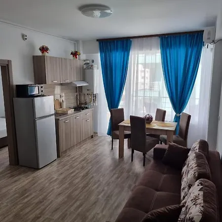 Summerland M&a * Mamaia